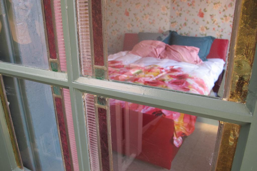 Wild Roses Bed & Breakfast อัมสเตอร์ดัม ภายนอก รูปภาพ