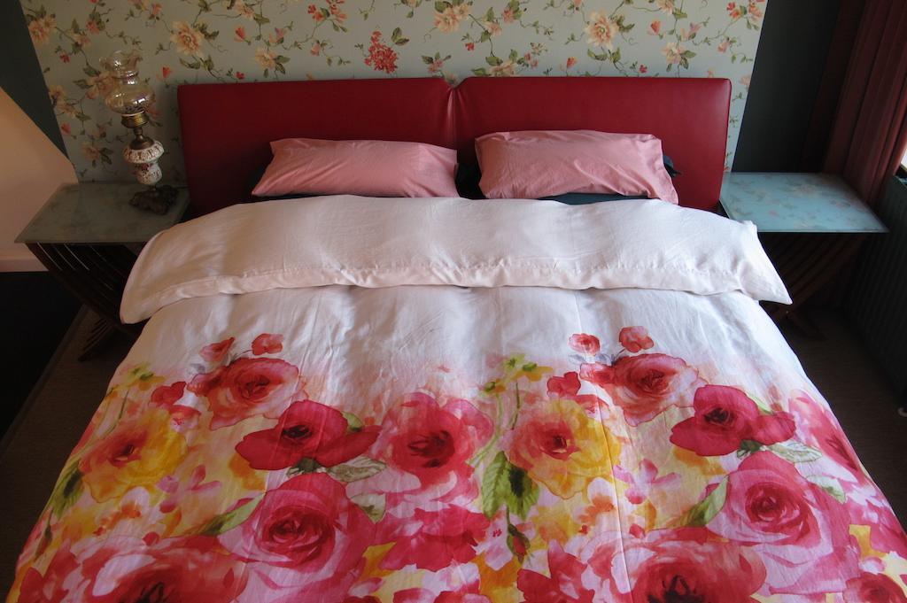 Wild Roses Bed & Breakfast อัมสเตอร์ดัม ห้อง รูปภาพ