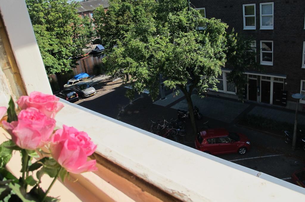 Wild Roses Bed & Breakfast อัมสเตอร์ดัม ภายนอก รูปภาพ
